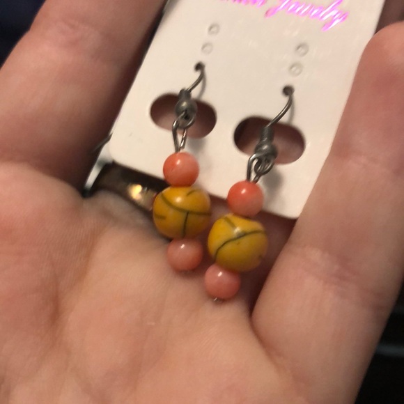 Yellow and pink handmade earrings - Picture 2 of 2